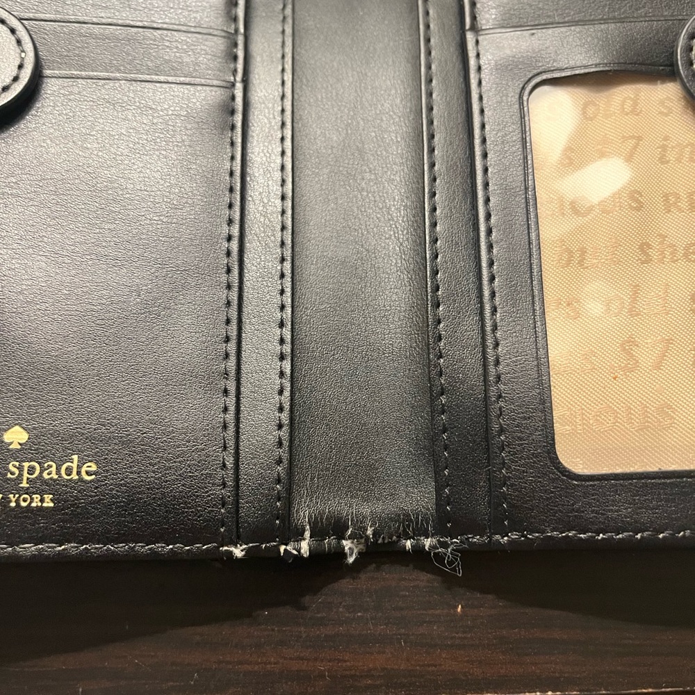 Kate Spade Long Wallet - Picture 6 of 6